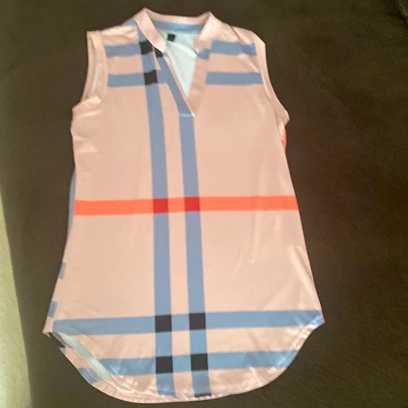 Tank - Picture 1 of 4